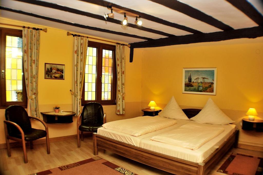 Hotel-Restaurant Moselbluemchen Bernkastel-Kues Rum bild